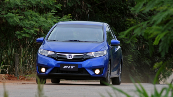 Carros líderes de vendas em segmentos de baixa concorrência Honda Fit