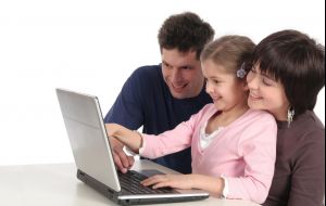 7 dicas para ensinar os filhos a usar a internet com responsabilidade