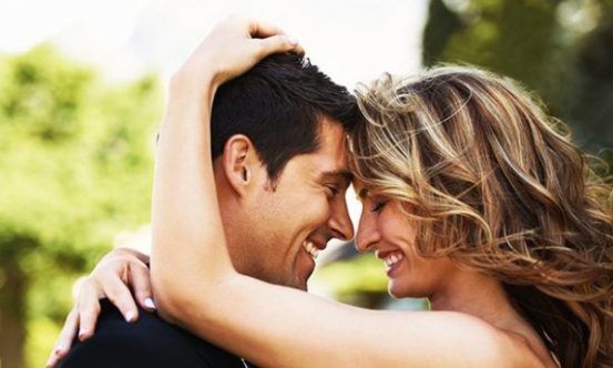 Sedução para mulheres: 7 características que podem fazer um homem se apaixonar