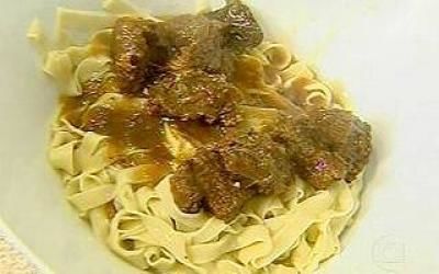 Receita Fettucine ao Molho de Músculo