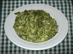 Receita Macarrão Verde